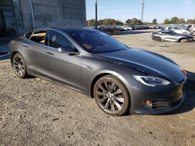 5YJSA1E14GF133000 - 2016 TESLA MODEL S ნაცრისფერი ფოტო 4