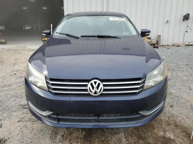 1VWBS7A33EC077999 - 2014 VOLKSWAGEN PASSAT SE BLUE photo 5