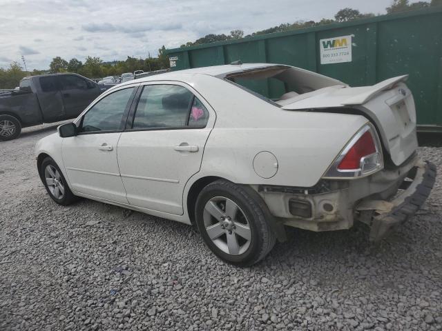 3FAHP07ZX9R148467 - 2009 FORD FUSION SE WHITE photo 2