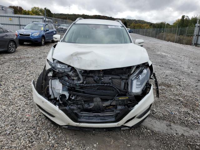 JN8AT2MVXKW393040 - 2019 NISSAN ROGUE S WHITE photo 5