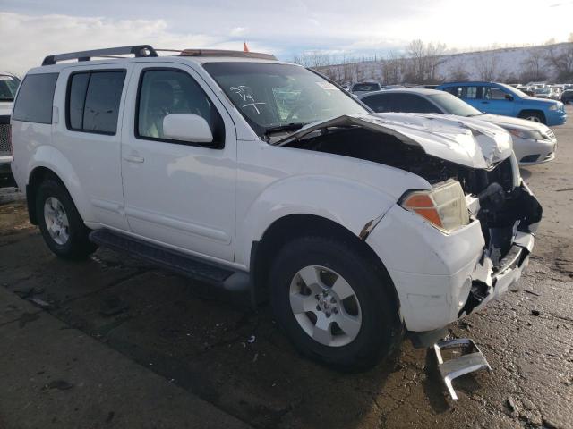 5N1AR18W05C782679 - 2005 NISSAN PATHFINDER LE WHITE photo 4