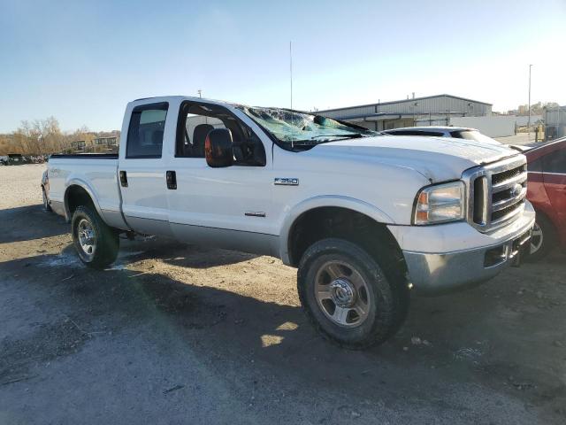 1FTWW31P45EA86719 - 2005 FORD F350 SRW SUPER DUTY WHITE photo 4