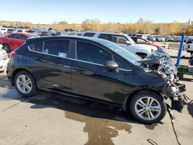 3G1BE6SM5JS644903 - 2018 CHEVROLET CRUZE LT BLACK photo 4