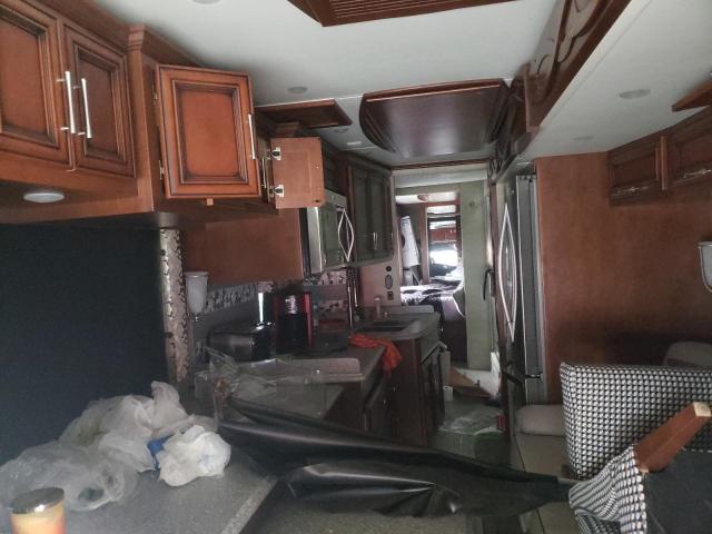 4UZACHDT7HCJA6753 - 2017 FREIGHTLINER CHASSIS XC ორფეროვანი ფოტო 6