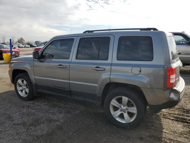 1C4NJRAB7DD186397 - 2013 JEEP PATRIOT GRAY photo 2