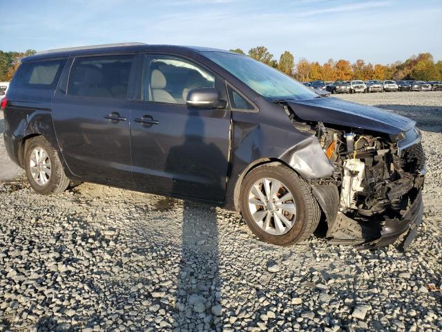 KNDMB5C11F6032703 - 2015 KIA SEDONA LX CHARCOAL photo 4