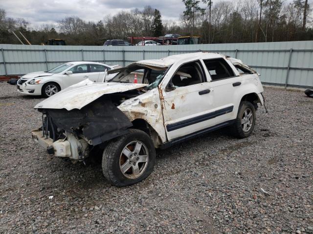 1J4GS48K16C148830 - 2006 JEEP GRAND CHER LAREDO WHITE photo 1