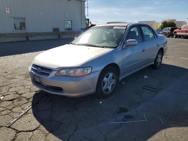 1HGCG1652WA017338 - 1998 HONDA ACCORD EX SILVER photo 1