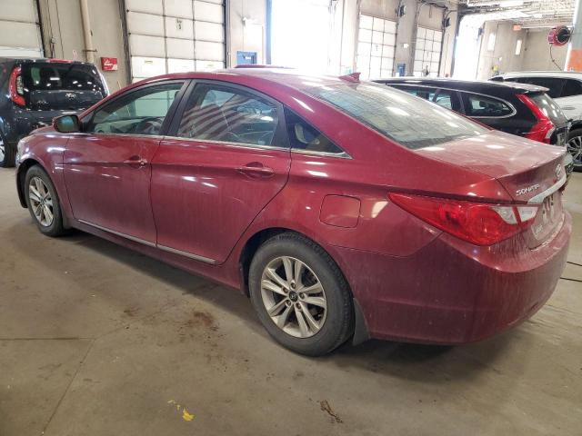 5NPEB4AC7DH522164 - 2013 HYUNDAI SONATA GLS RED photo 2