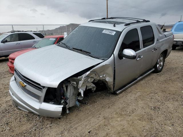 3GNTKGE75DG299970 - 2013 CHEVROLET AVALANCHE LTZ SILVER photo 1