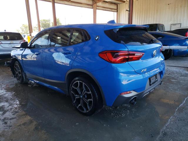 WBXYJ5C36JEF75085 - 2018 BMW X2 XDRIVE28I BLUE photo 2