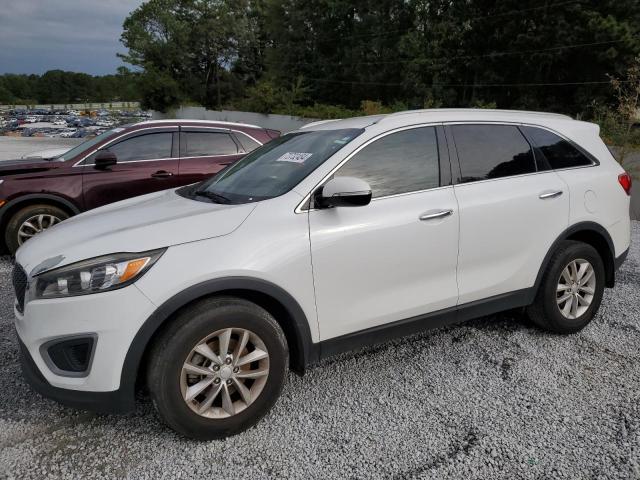 5XYPG4A31HG220327 - 2017 KIA SORENTO LX WHITE photo 1