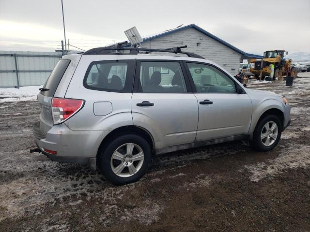 JF2SHABC3DG442641 - 2013 SUBARU FORESTER 2.5X SILVER photo 3