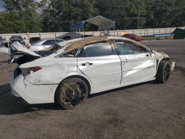 4T1BZ1FB6KU011234 - 2019 TOYOTA AVALON XLE WHITE photo 3