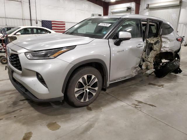 5TDGBRCH7MS534789 - 2021 TOYOTA HIGHLANDER HYBRID XLE SILVER photo 1