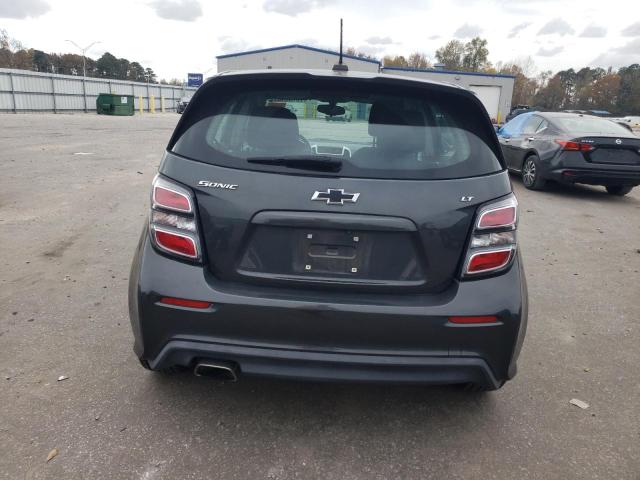 1G1JD6SH2J4106094 - 2018 CHEVROLET SONIC LT CHARCOAL photo 6