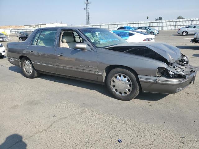 1G6KF5494WU789013 - 1998 CADILLAC DEVILLE CONCOURS BEIGE photo 4