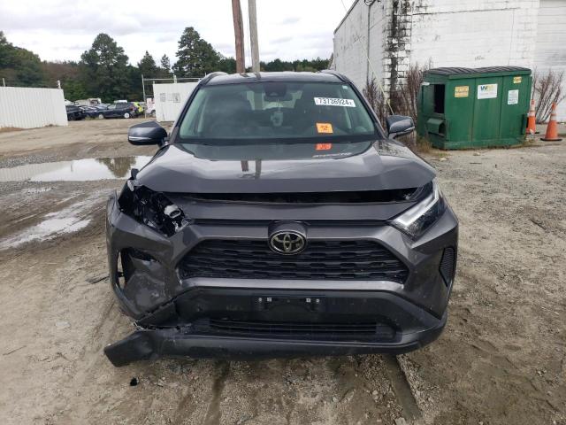 2T3P1RFVXNC283563 - 2022 TOYOTA RAV4 XLE GRAY photo 5