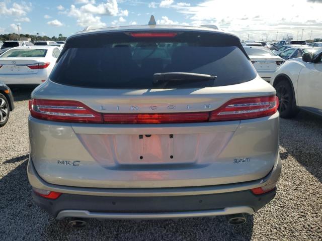5LMCJ2C95HUL24056 - 2017 LINCOLN MKC SELECT بيج صورة 6