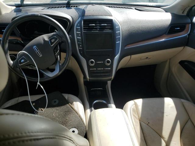 5LMCJ2C95HUL24056 - 2017 LINCOLN MKC SELECT بيج صورة 8