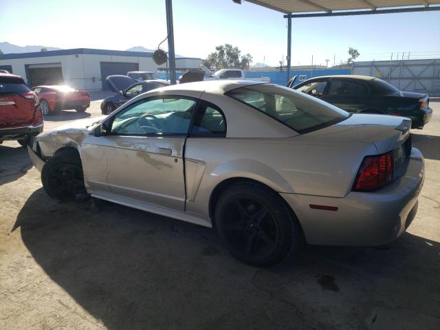 1FAFP4041YF134319 - 2000 FORD MUSTANG SILVER photo 2