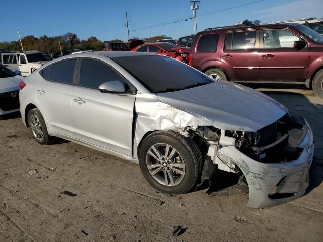 5NPD84LF0JH369902 - 2018 HYUNDAI ELANTRA SEL WHITE photo 4