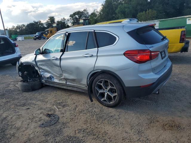 WBXHT3C55K5L36562 - 2019 BMW X1 XDRIVE28I SILVER photo 2