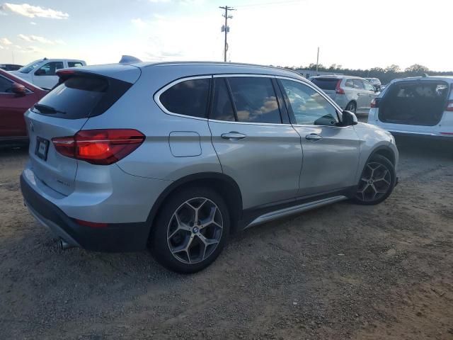 WBXHT3C55K5L36562 - 2019 BMW X1 XDRIVE28I SILVER photo 3