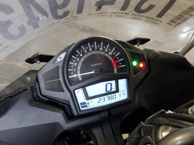 JKAEXEE12DDA10153 - 2013 KAWASAKI EX650 E BLACK photo 8