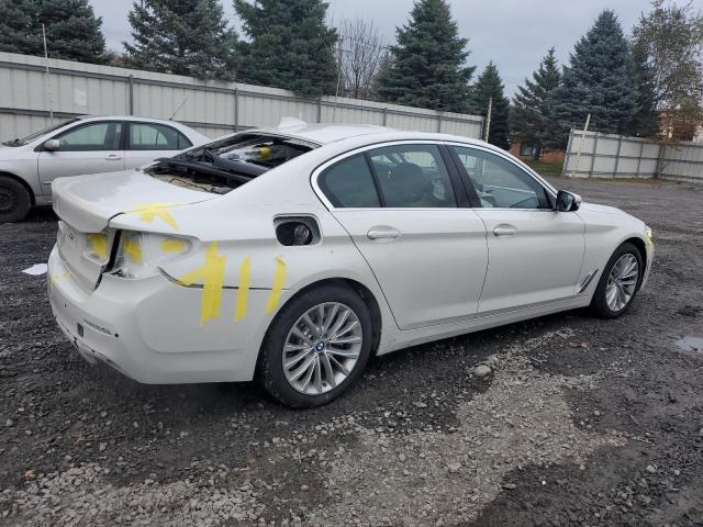 WBA13BJ02PWY10594 - 2023 BMW 530 XI WHITE photo 3