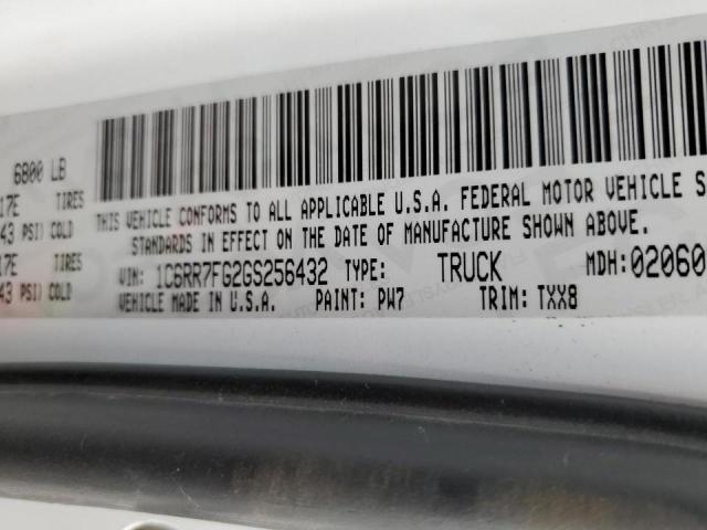 1C6RR7FG2GS256432 - 2016 RAM 1500 ST WHITE photo 12