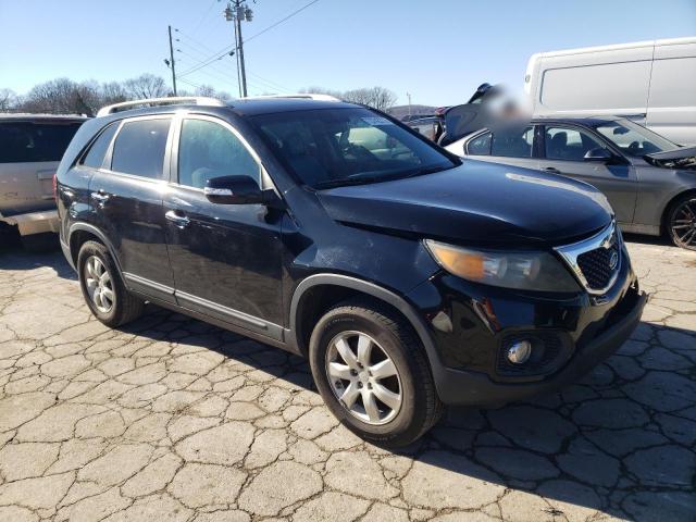 5XYKT4A18BG152622 - 2011 KIA SORENTO BASE BLACK photo 4