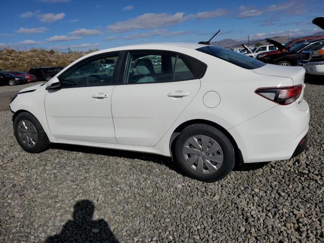 3KPA24AB4JE133116 - 2018 KIA RIO LX WHITE photo 2