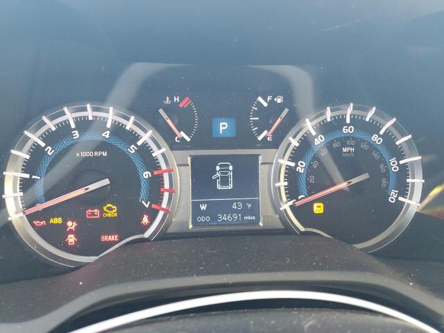 JTEBU5JR4J5587813 - 2018 TOYOTA 4RUNNER SR5/SR5 PREMIUM WHITE photo 9