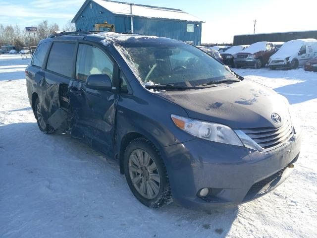 5TDDZ3DC2HS152674 - 2017 TOYOTA SIENNA XLE BLUE photo 4