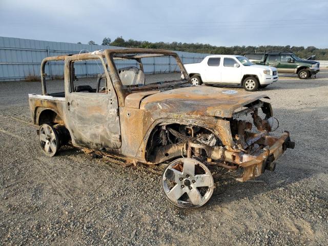 1J4FA54118L613045 - 2008 JEEP WRANGLER SAHARA BURN photo 4