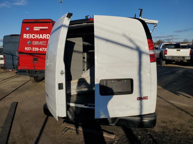 1GTW7AF7XN1146049 - 2022 GMC SAVANA G2500 WHITE photo 6