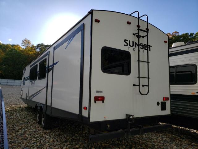 4YDT33129M5350111 - 2021 CROS ALL MODELS WHITE photo 3