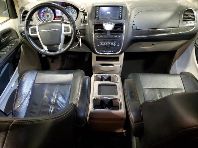 2C4RC1BG1FR588553 - 2015 CHRYSLER TOWN & COU TOURING SILVER photo 8