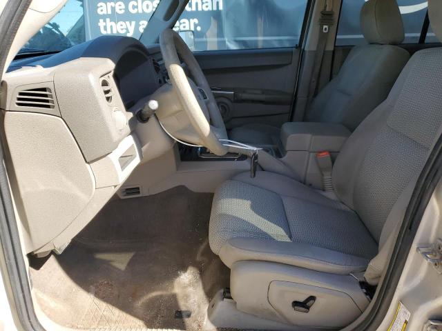 1J8HG48K68C158468 - 2008 JEEP COMMANDER SPORT Silber Foto 7