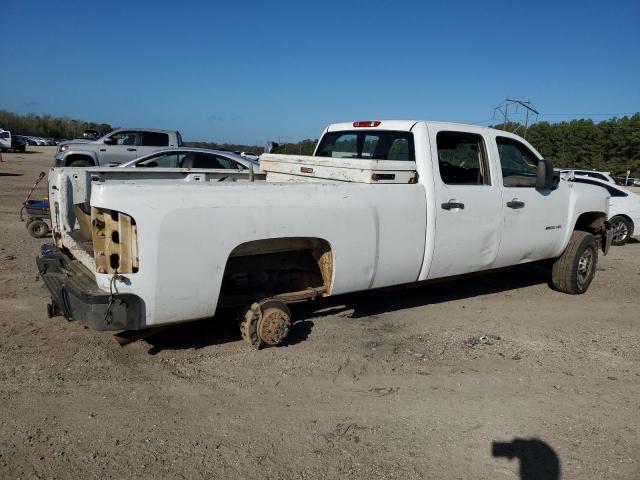 1GC1CVCG3EF145006 - 2014 CHEVROLET SILVERADO C2500 HEAVY DUTY WHITE photo 3