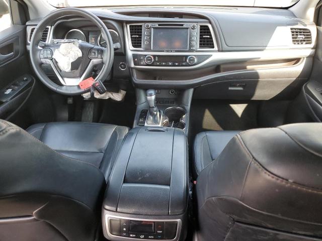 5TDKKRFH5GS145420 - 2016 TOYOTA HIGHLANDER XLE GRAY photo 8