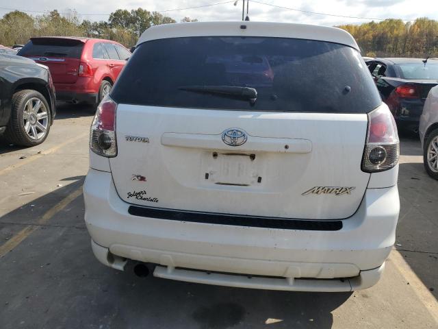 2T1KR32E85C413063 - 2005 TOYOTA COROLLA MA XR WHITE photo 6