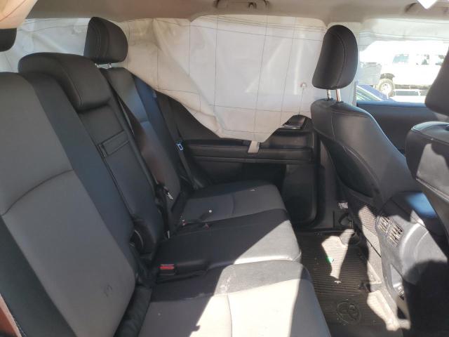 JTENU5JR4N6042370 - 2022 TOYOTA 4RUNNER SR5/SR5 PREMIUM 银色 照片 11