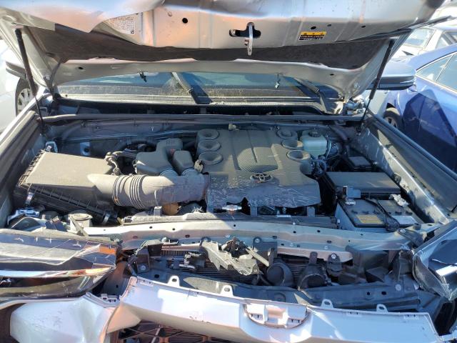 JTENU5JR4N6042370 - 2022 TOYOTA 4RUNNER SR5/SR5 PREMIUM 银色 照片 12