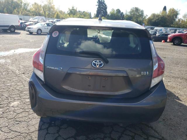 JTDKDTB35F1086415 - 2015 TOYOTA PRIUS C GRAY photo 6