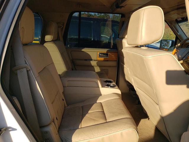 5LMFU28537LJ22332 - 2007 LINCOLN NAVIGATOR WHITE photo 11