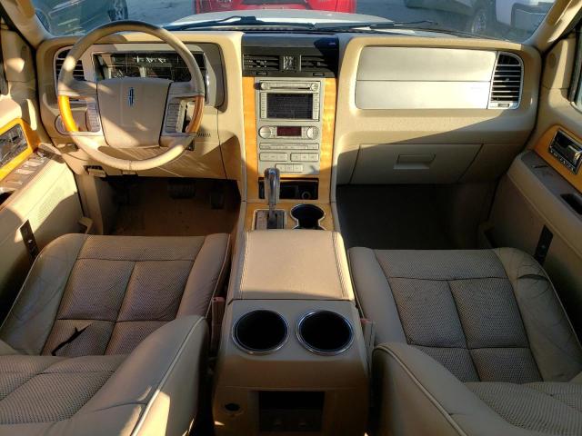 5LMFU28537LJ22332 - 2007 LINCOLN NAVIGATOR 白色 照片 8