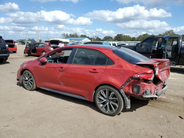 5YFP4MCE6MP081972 - 2021 TOYOTA COROLLA SE RED photo 2