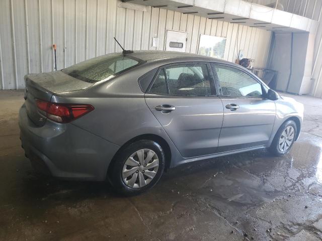 3KPA24AB2KE242515 - 2019 KIA RIO S GRAY photo 3